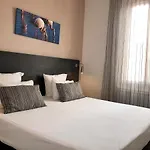 Saint Louis - Au Coeur Des Remparts 3*
