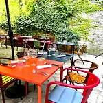 Saint Louis - Au Coeur Des Remparts 3*