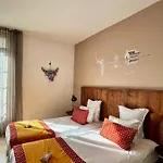 Saint Louis - Au Coeur Des Remparts Otel 3*