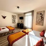 Hotel Saint Louis - Au Coeur Des Remparts Aigues-Mortes