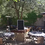 Saint Louis - Au Coeur Des Remparts Otel