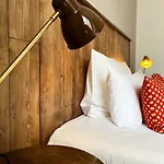 Saint Louis - Au Coeur Des Remparts Otel 3*