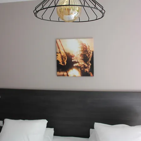 Saint Louis - Au Coeur Des Remparts Hotel Aigues-Mortes