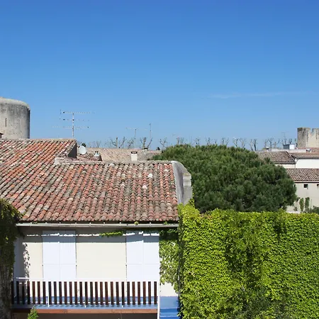 Saint Louis - Au Coeur Des Remparts 3* Aigues-Mortes