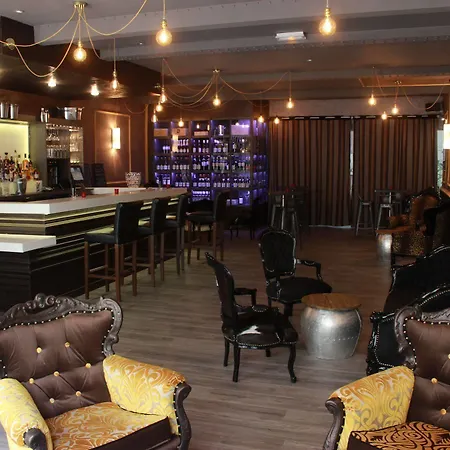 Saint Louis Hotel Aigues-Mortes