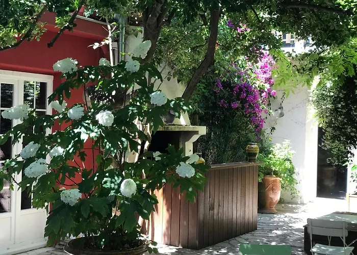 Saint Louis - Au Coeur Des Remparts Hotel Aigues-Mortes